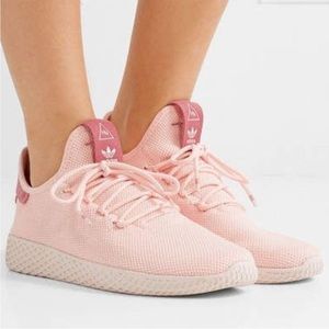 Adidas x Pharrell Williams Hu in pink